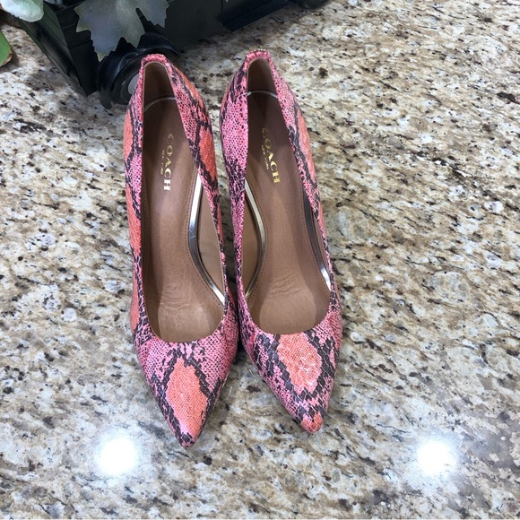 Coach Snakeprint Embossed Harper Pointed-toe Two Toned Pumps/Heels 7.5 - Picture 2 of 13